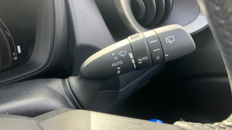 Toyota Aygo X 1.0 VVT-i Edge 5dr [Parking] Petrol Hatchback